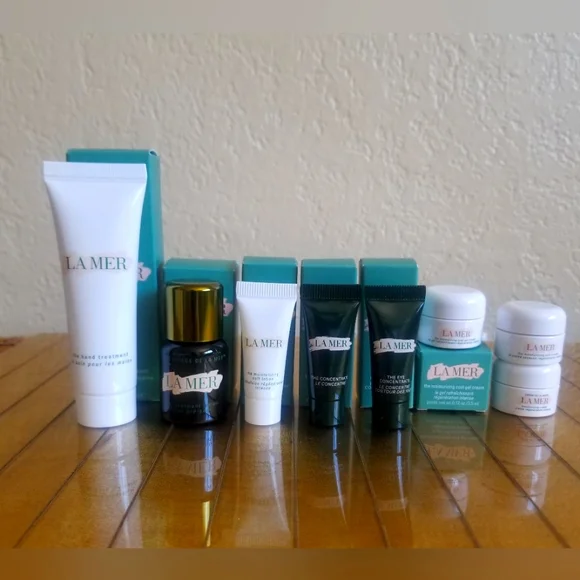 【新品未使用】LA MER 7点セット Amazon.com: La Mer Skincare Travel Size Set - Moisturizing Fresh
